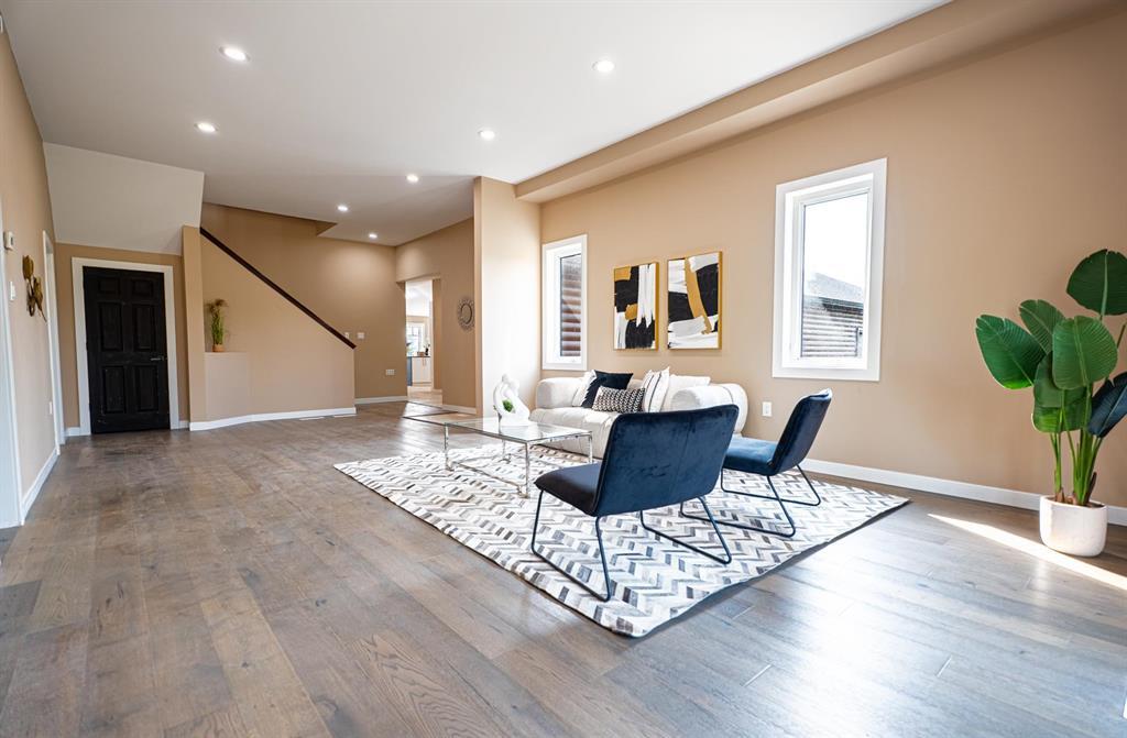Photo 7 of 949 Strathnaver Avenue, Selkirk MB