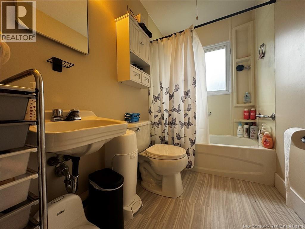 Photo 8 of 305 Beaumont Avenue, Miramichi NB