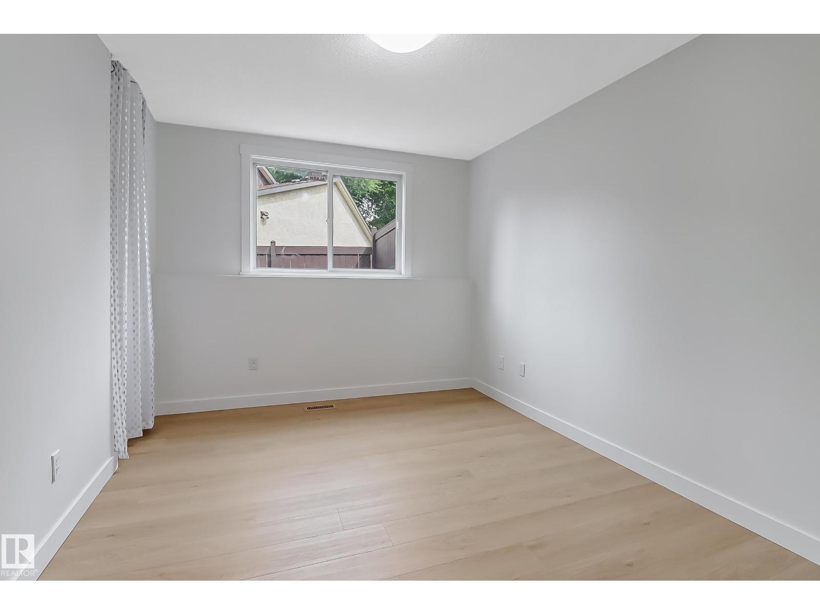 Photo 45 of 744 Saddleback Rd Nw, Edmonton AB