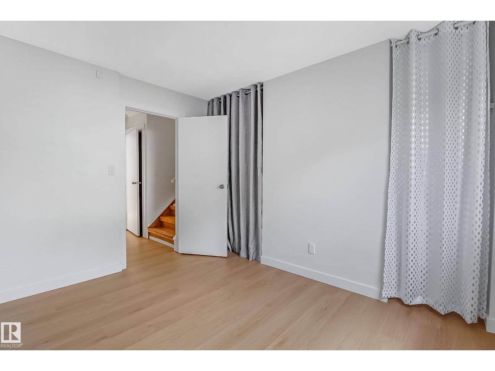Photo 40 of 744 Saddleback Rd Nw, Edmonton AB