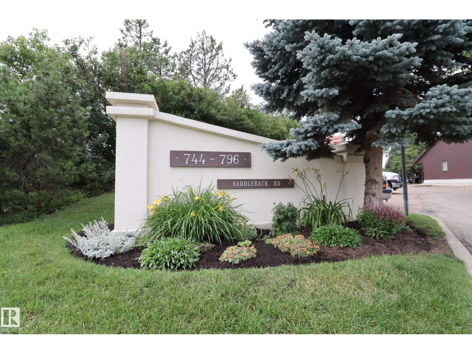 Photo 28 of 744 Saddleback Rd Nw, Edmonton AB