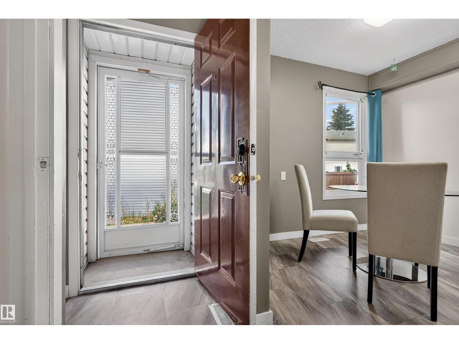 Photo 2 of 14017 121 St Nw, Edmonton AB