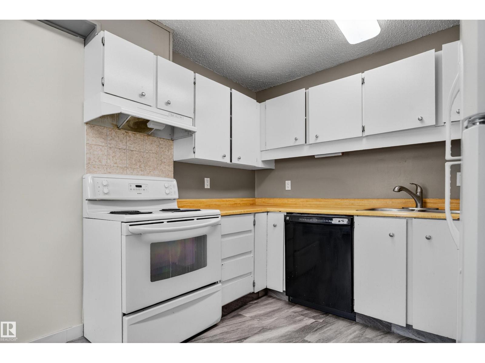 Photo 7 of 14017 121 St Nw, Edmonton AB