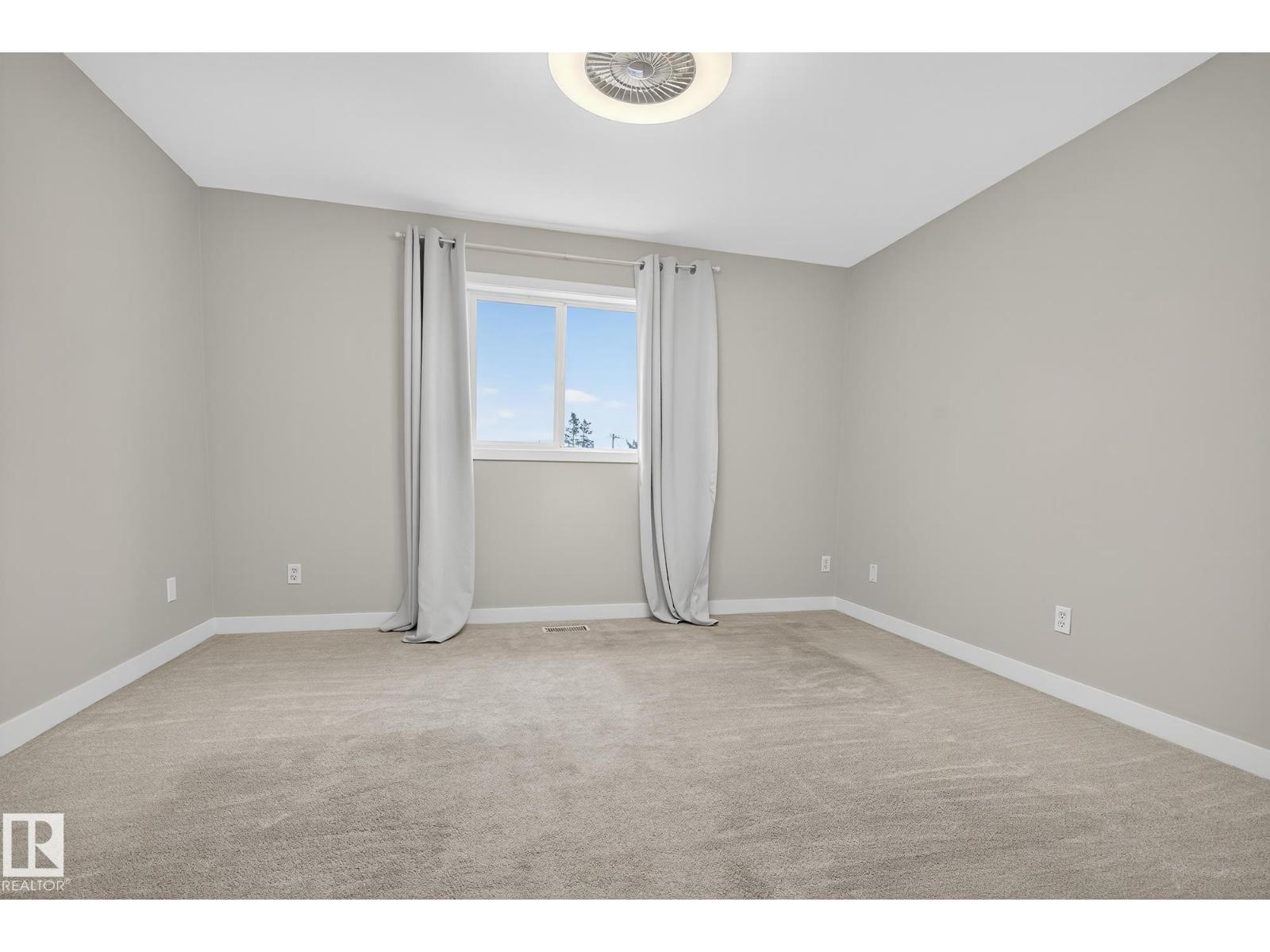 Photo 53 of 11421 118 St Nw, Edmonton AB