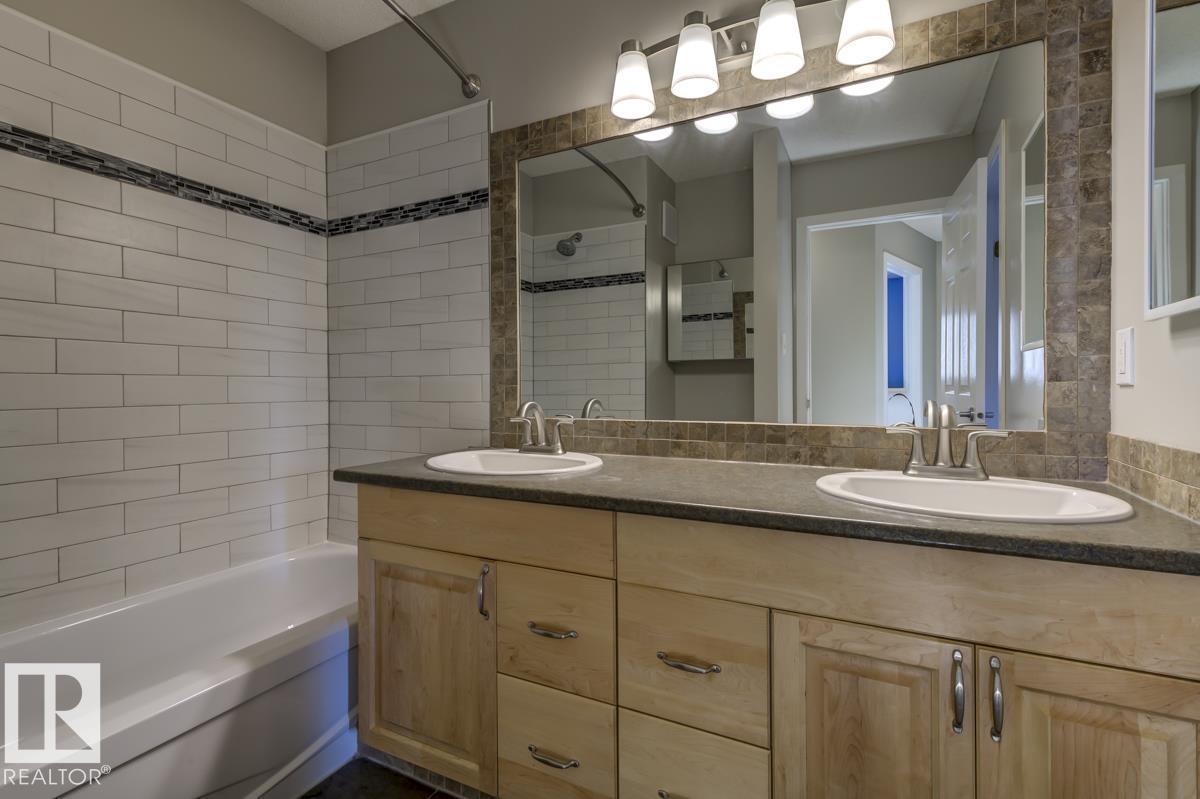 Photo 1 of 1520 80 A St Nw, Edmonton AB
