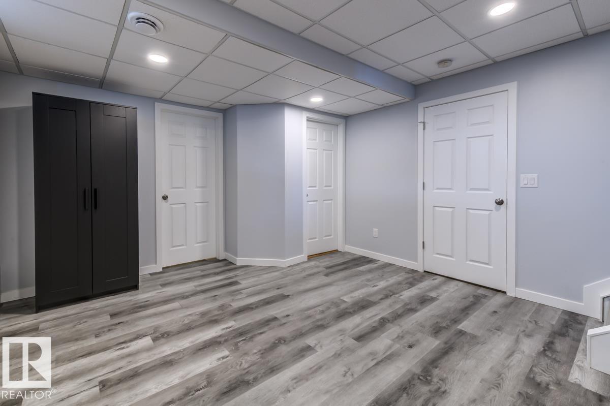 Photo 2 of 1520 80 A St Nw, Edmonton AB