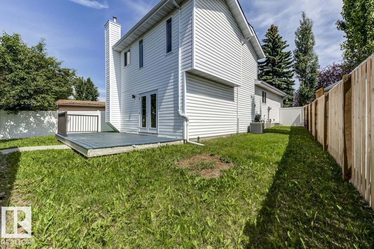 Photo 25 of 1520 80 A St Nw, Edmonton AB