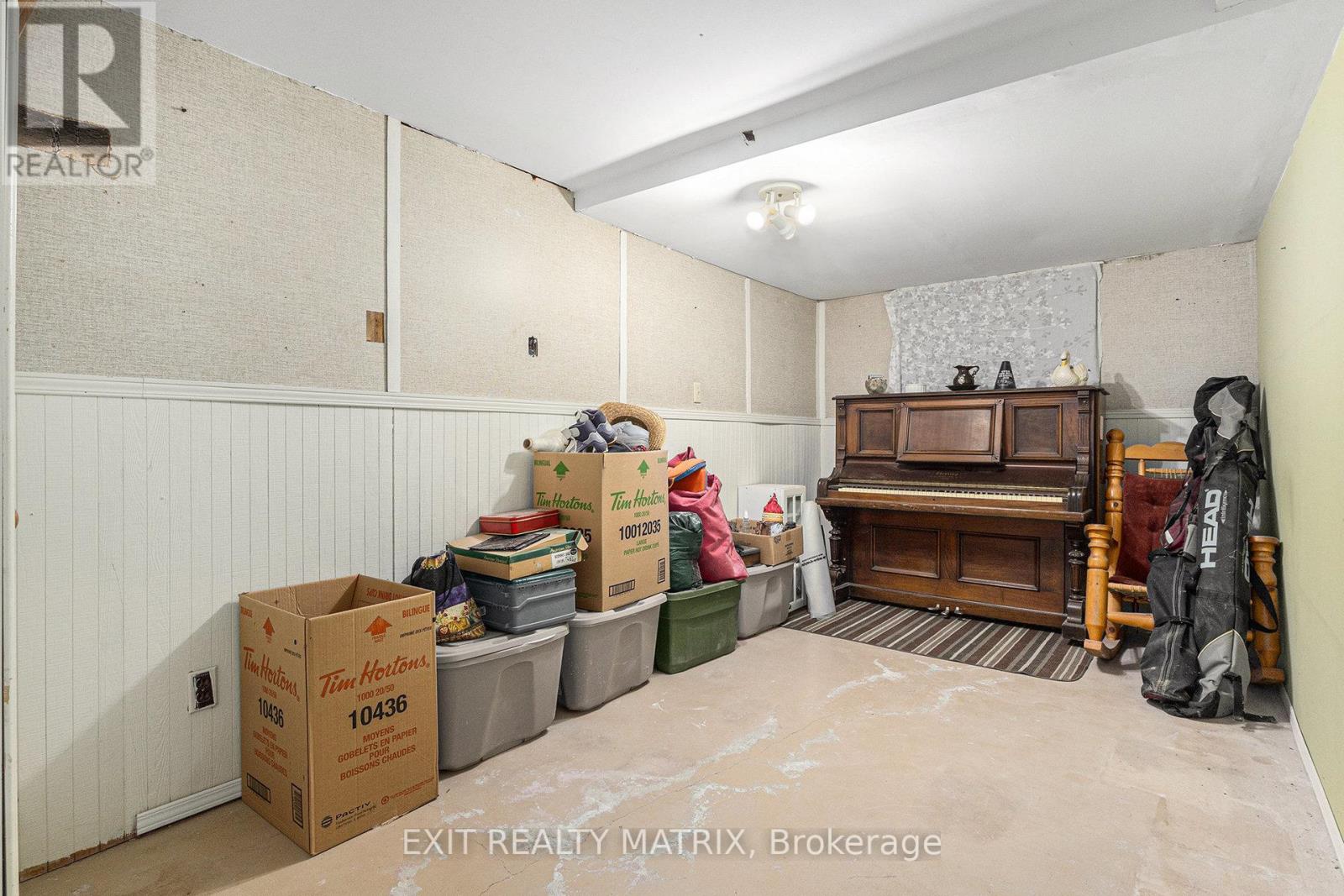 Photo 14 of 3357 Concession 1 Road, Alfred And Plantagenet ON