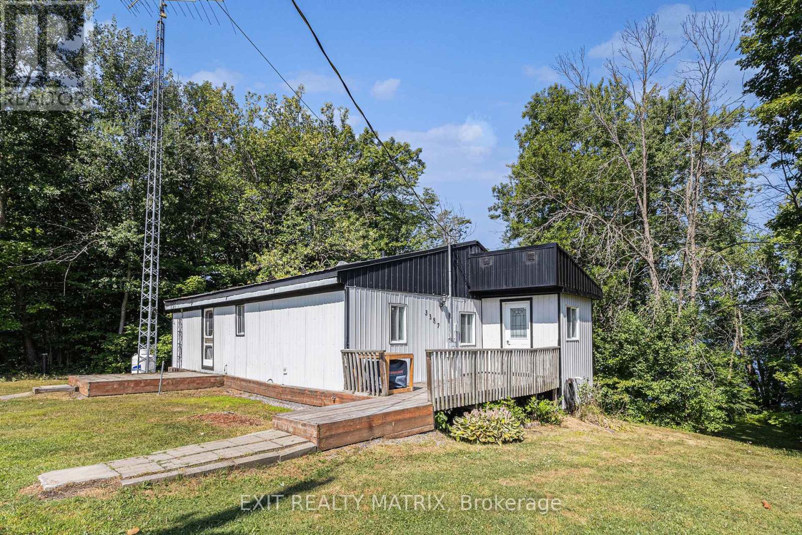 Photo 3 of 3357 Concession 1 Road, Alfred And Plantagenet ON