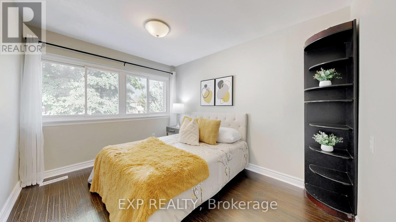 Photo 32 of 70 1235 Radom Street, Pickering ON