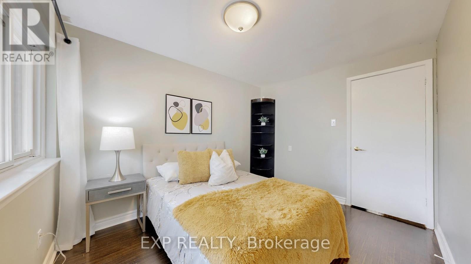 Photo 33 of 70 1235 Radom Street, Pickering ON
