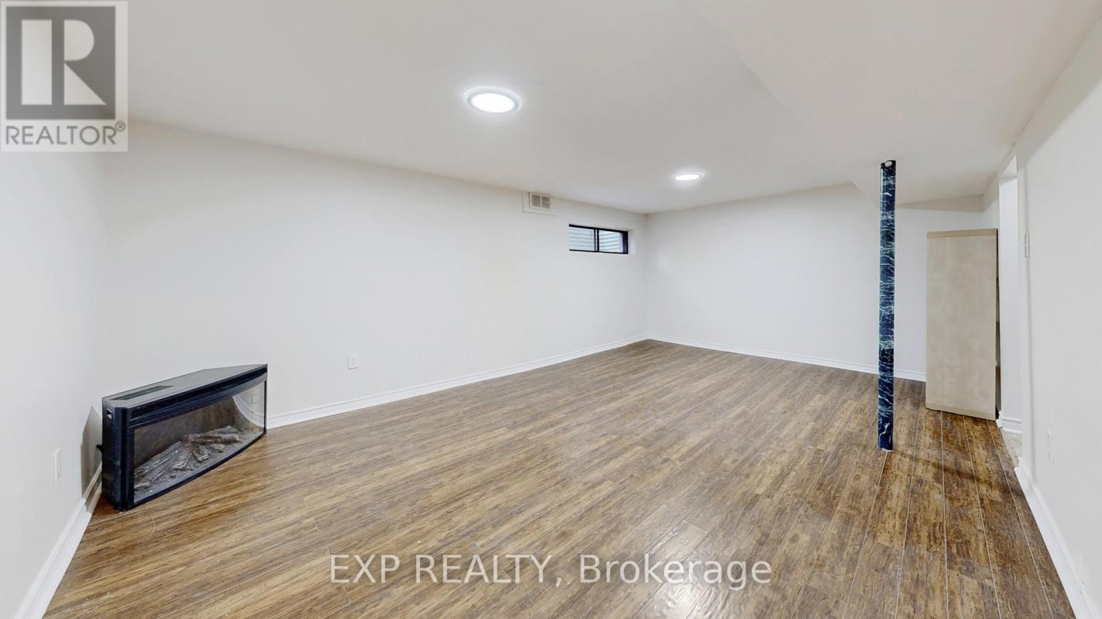 Photo 37 of 70 1235 Radom Street, Pickering ON