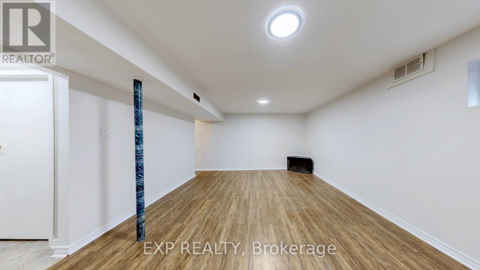 Photo 39 of 70 1235 Radom Street, Pickering ON
