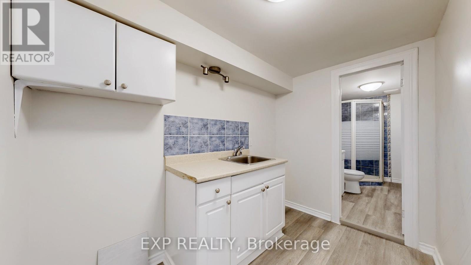 Photo 40 of 70 1235 Radom Street, Pickering ON