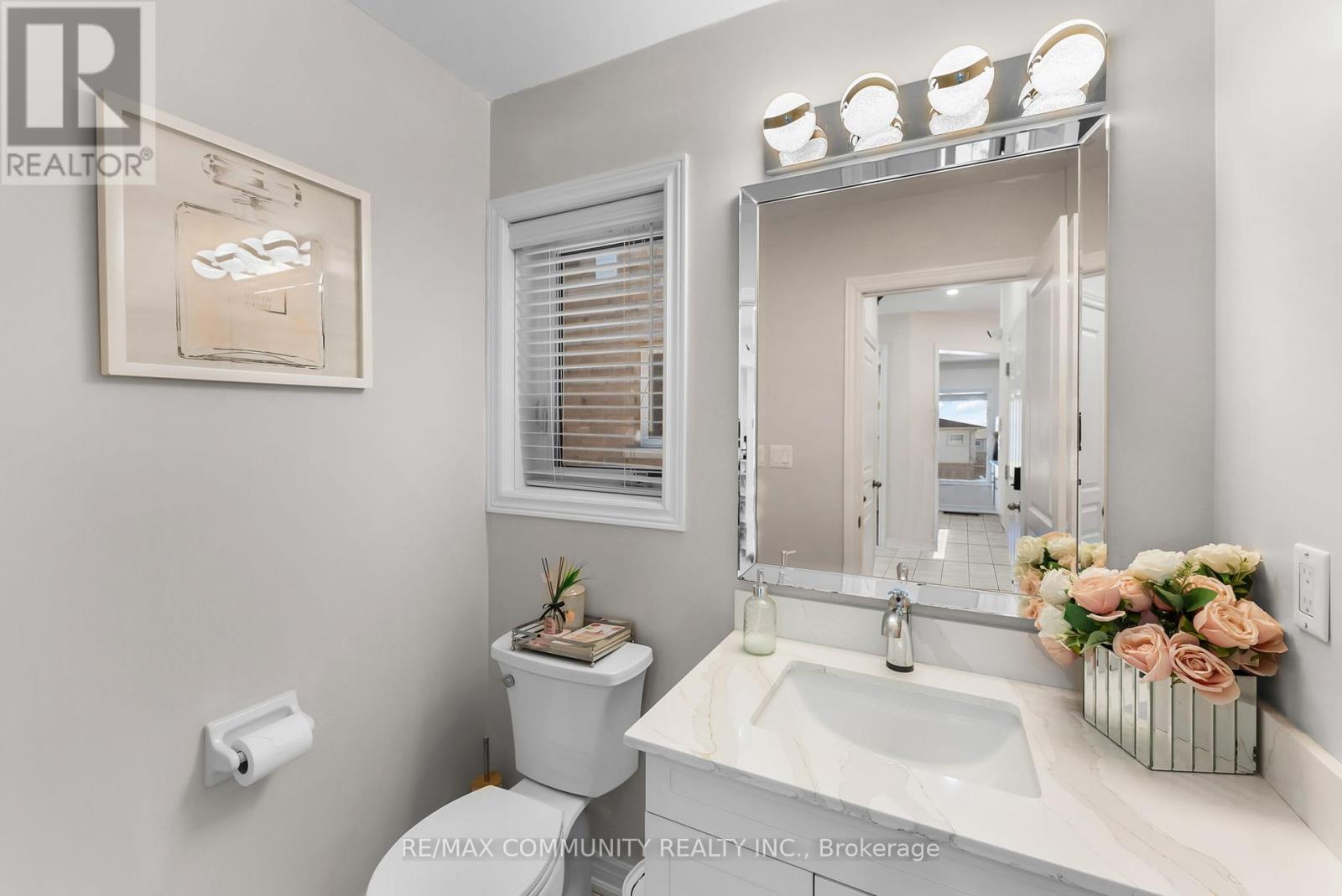 Photo 22 of 279 Kenneth Cole Drive, Clarington ON