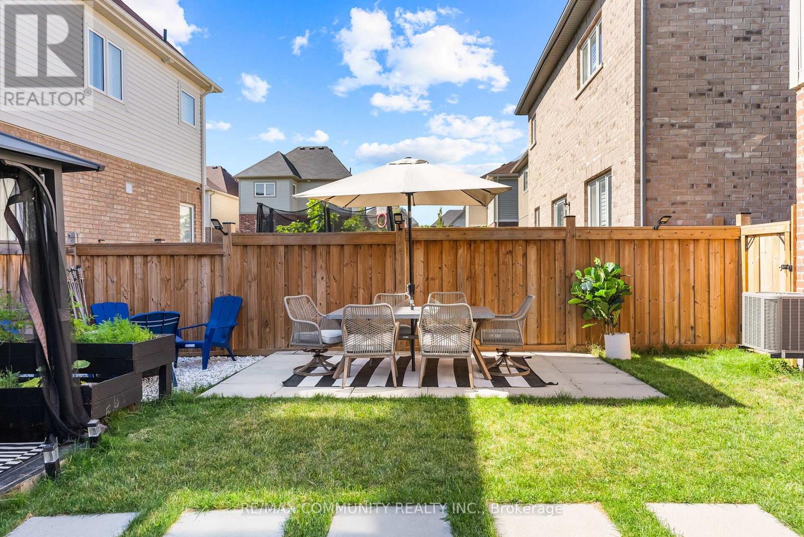 Photo 41 of 279 Kenneth Cole Drive, Clarington ON