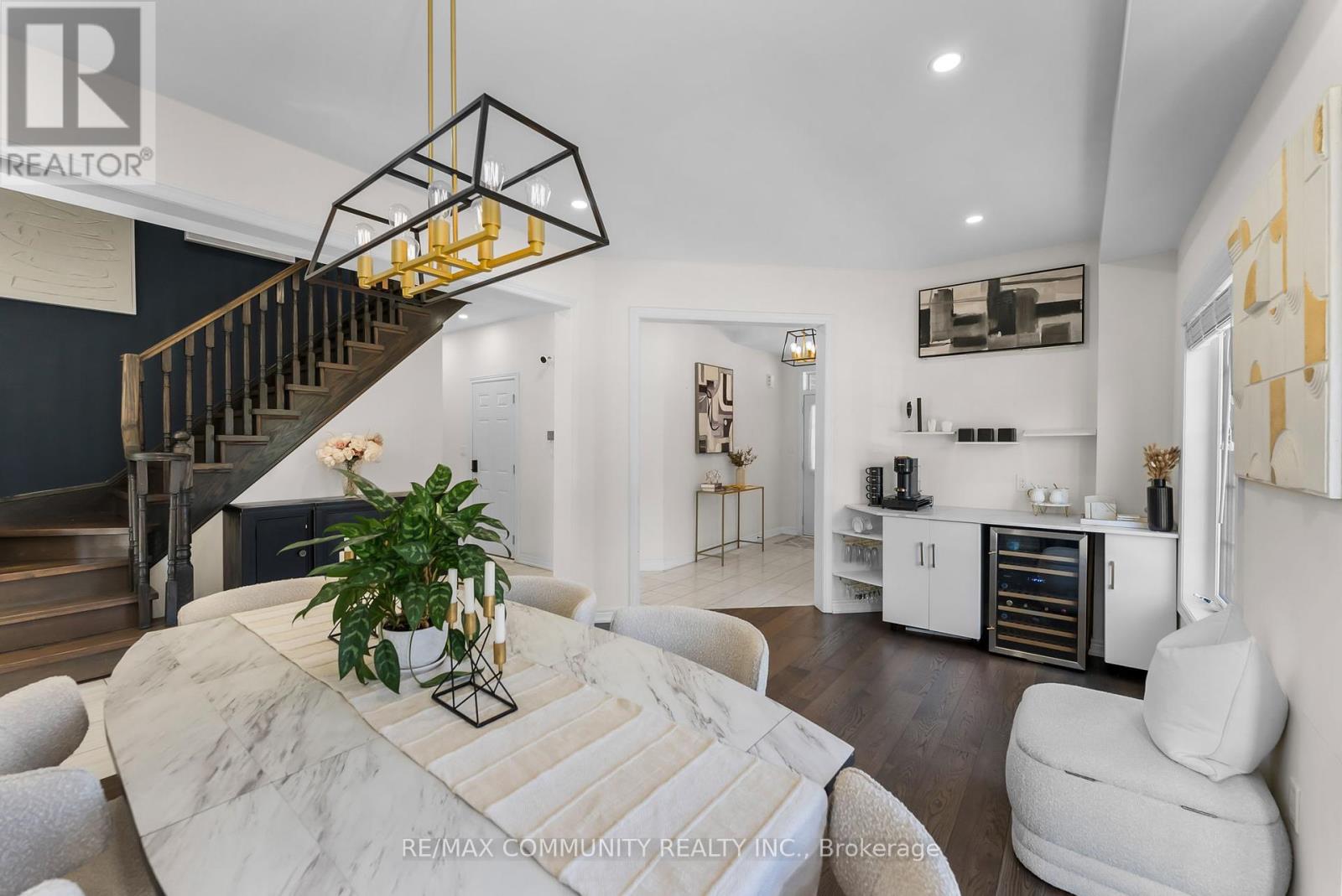 Photo 7 of 279 Kenneth Cole Drive, Clarington ON