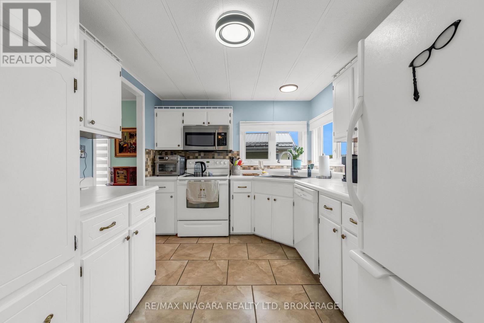 Photo 9 of 356 3033 Townline Road, Fort Erie ON