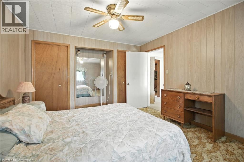 Photo 11 of 572 Parkside Drive, Waterdown ON
