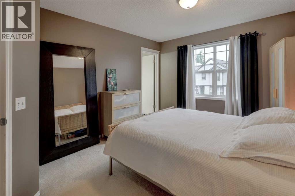 Single Family House for Sale in  Tuscany Springs Place NW Tuscany Calgary 