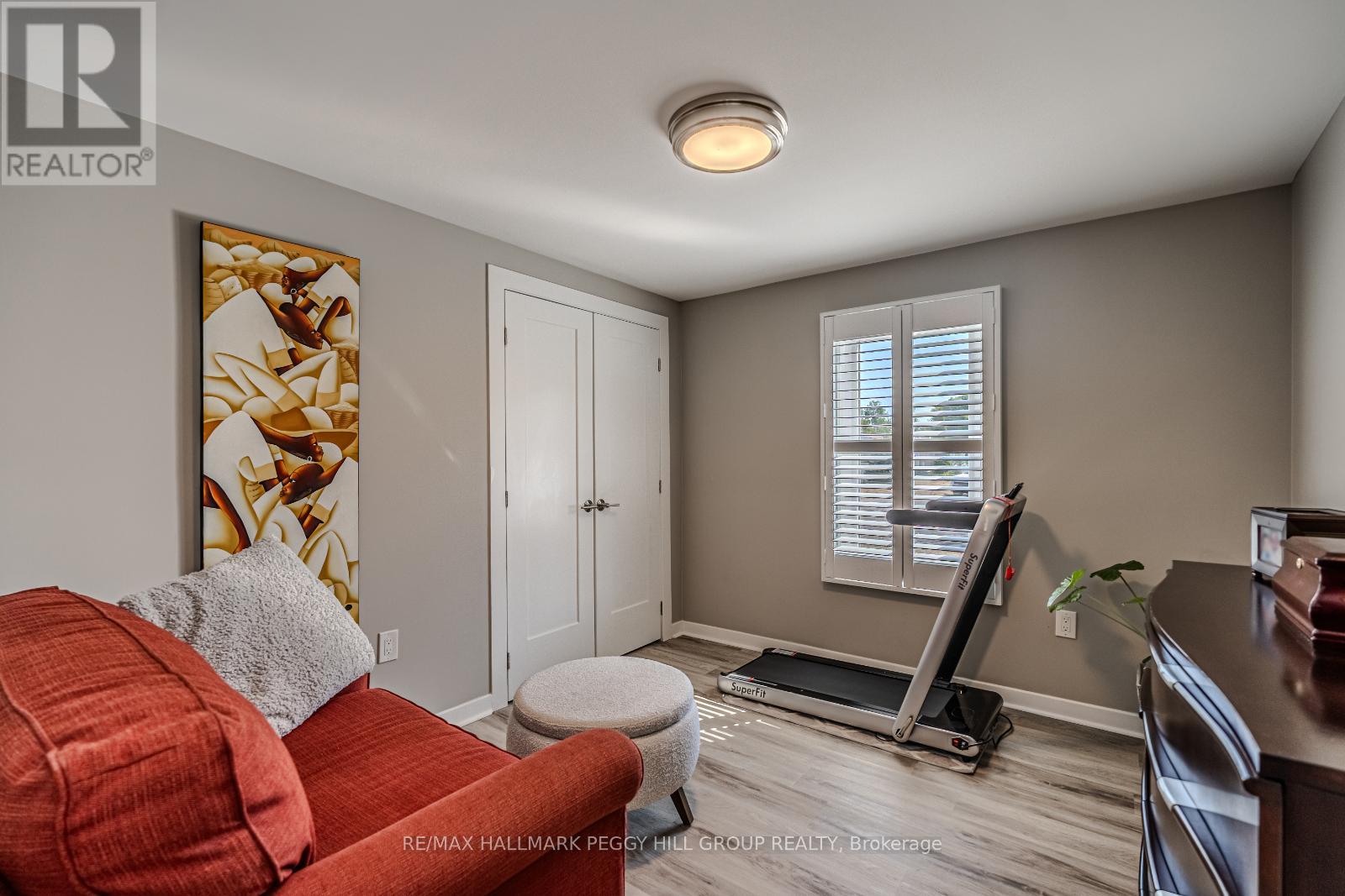 Photo 13 of 10 Nettles Cove, Innisfil ON