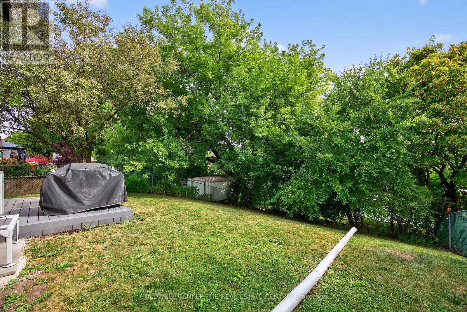 Photo 25 of 461 Sandford Street, Newmarket ON