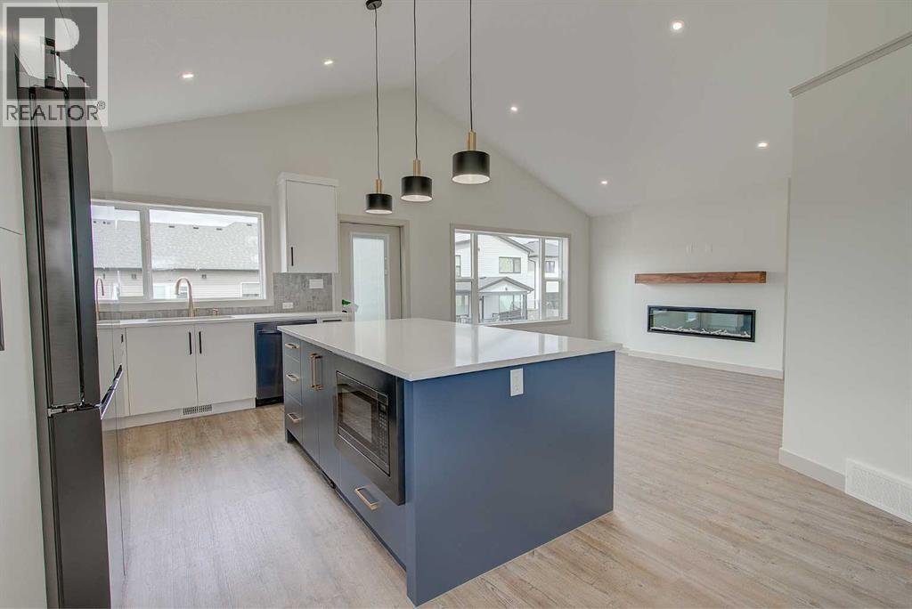 Photo 8 of 18 Trout Avenue, Red Deer AB