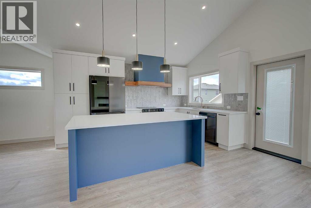 Photo 9 of 18 Trout Avenue, Red Deer AB
