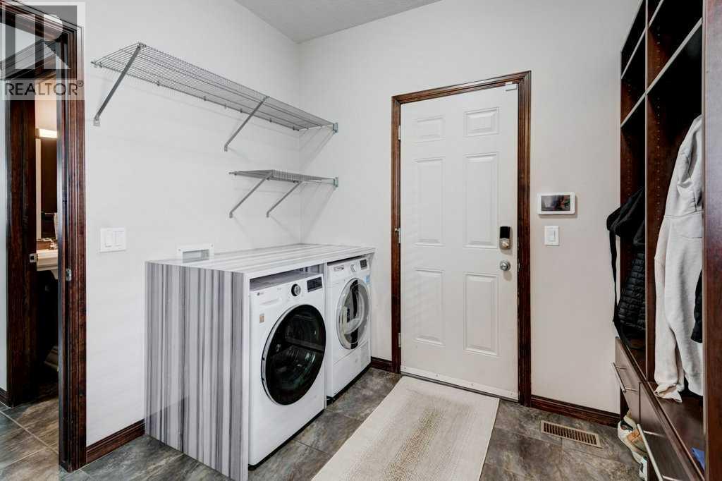Single Family House for Sale in  Chaparral Valley Place SE Chaparral Calgary 