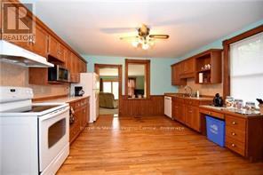 Photo 16 of 40 Oak Street, Collingwood ON