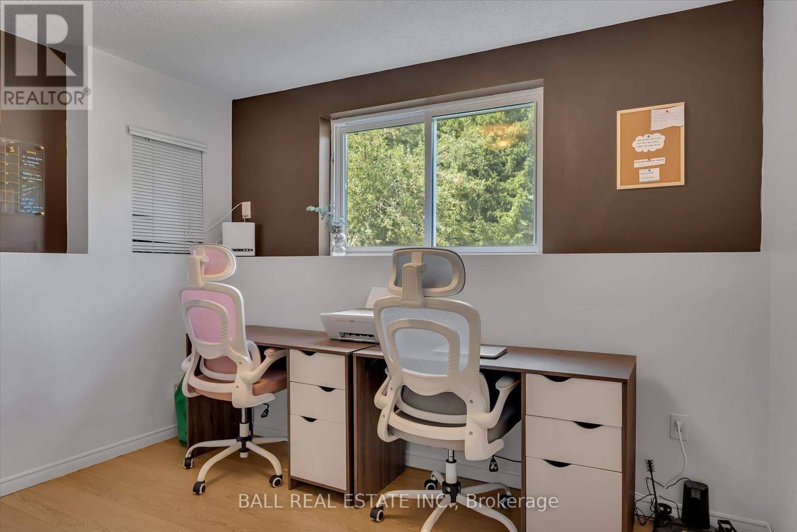 Photo 22 of 233 Lonsberry Lane, Dourodummer ON