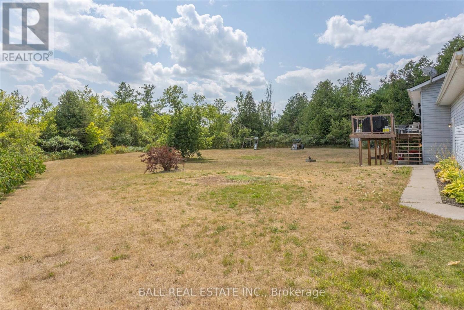 Photo 30 of 233 Lonsberry Lane, Dourodummer ON