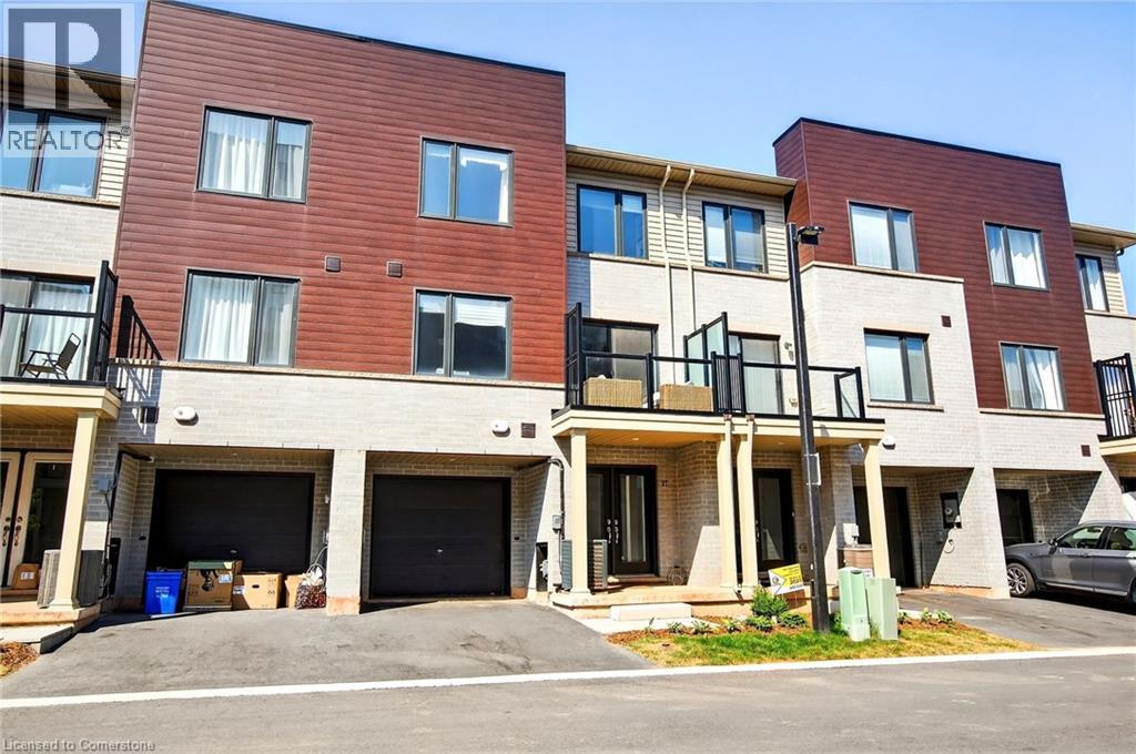 Photo 2 of 27 Dryden Lane, Hamilton ON