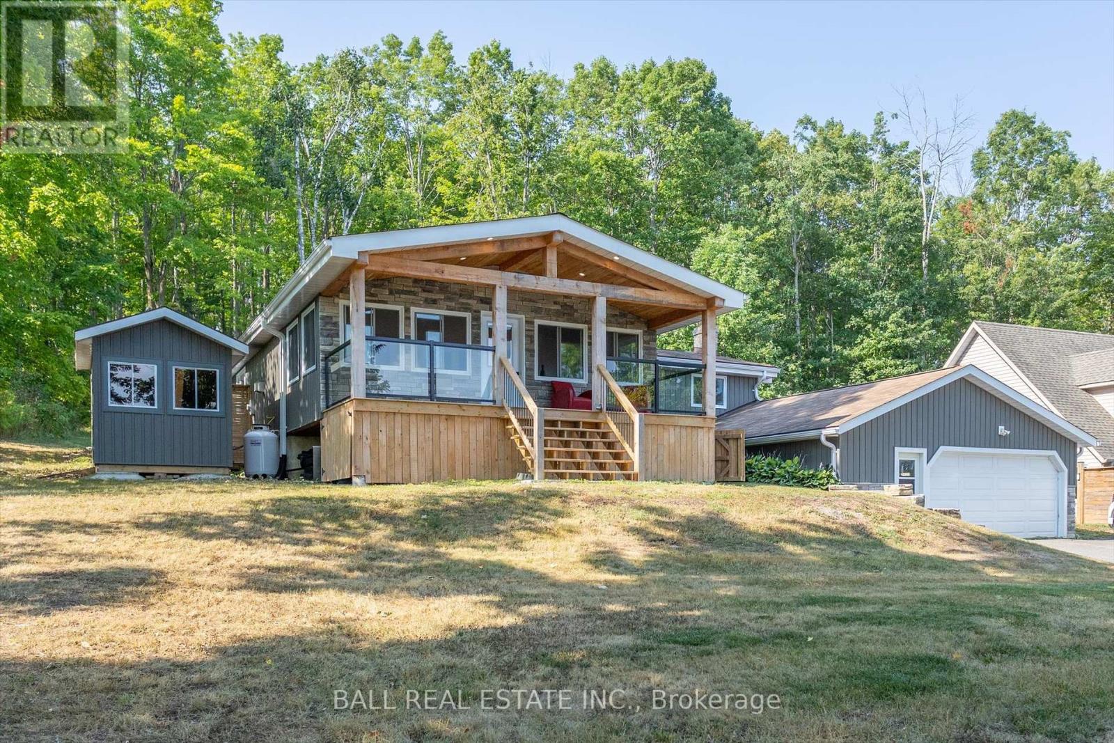Photo 3 of 1288 Youngs Cove Road, Selwyn ON