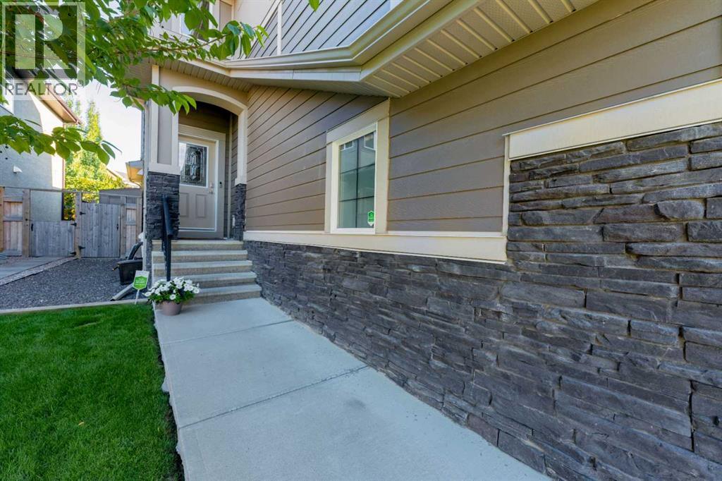 Single Family House for Sale in  Valley Pointe Way NW Valley Ridge Calgary 