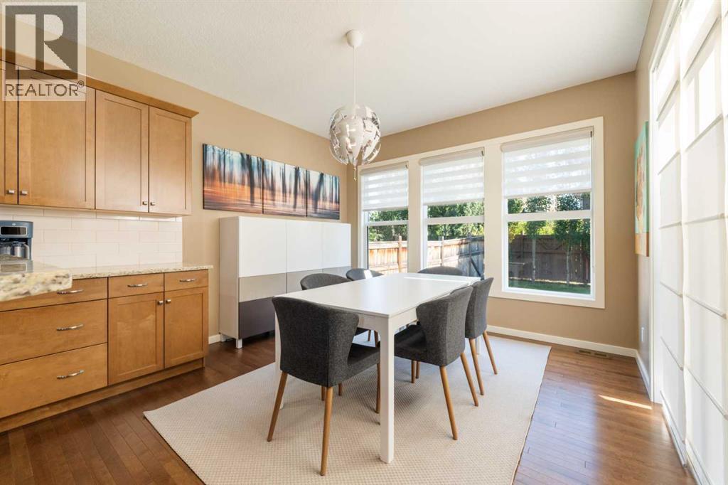 Single Family House for Sale in  Valley Pointe Way NW Valley Ridge Calgary 