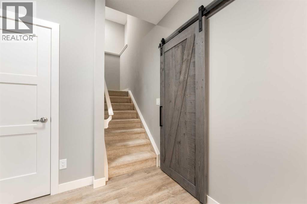 Single Family House for Sale in  Valley Pointe Way NW Valley Ridge Calgary 