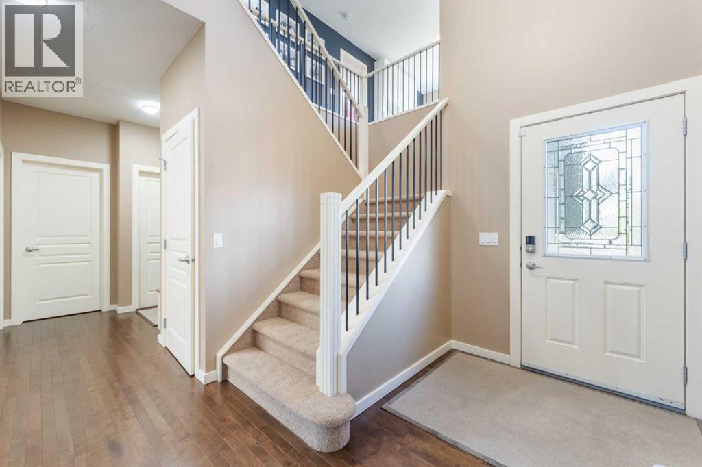 Single Family House for Sale in  Valley Pointe Way NW Valley Ridge Calgary 