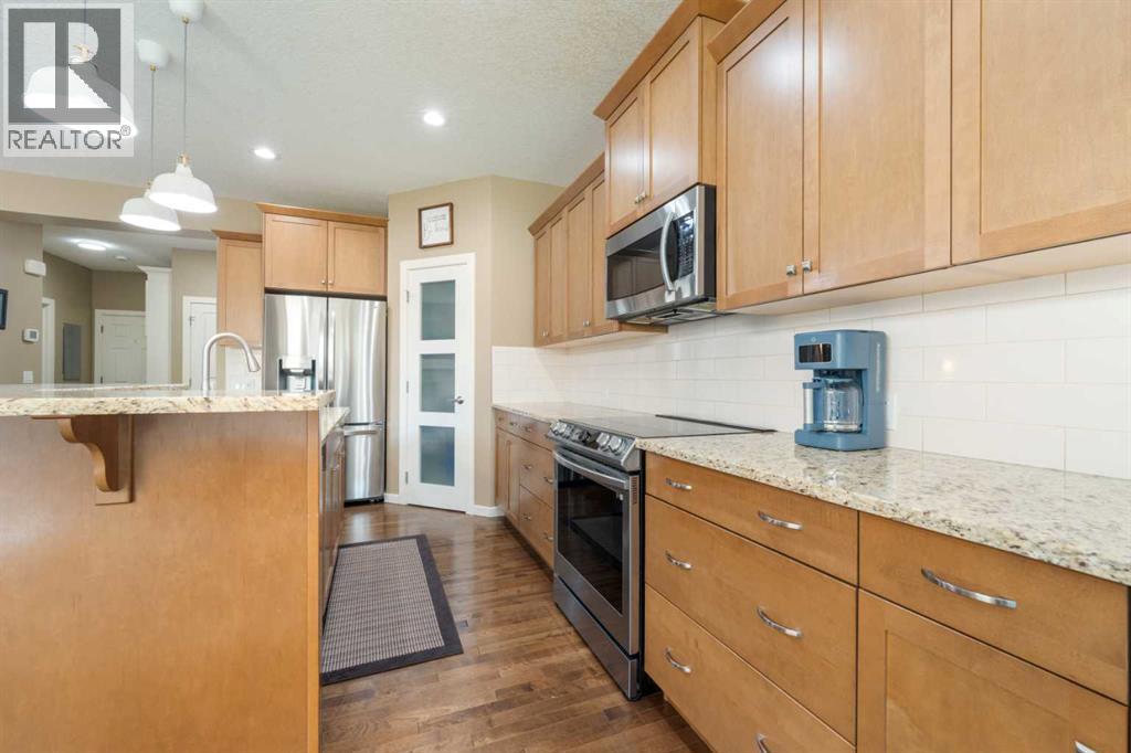 Single Family House for Sale in  Valley Pointe Way NW Valley Ridge Calgary 