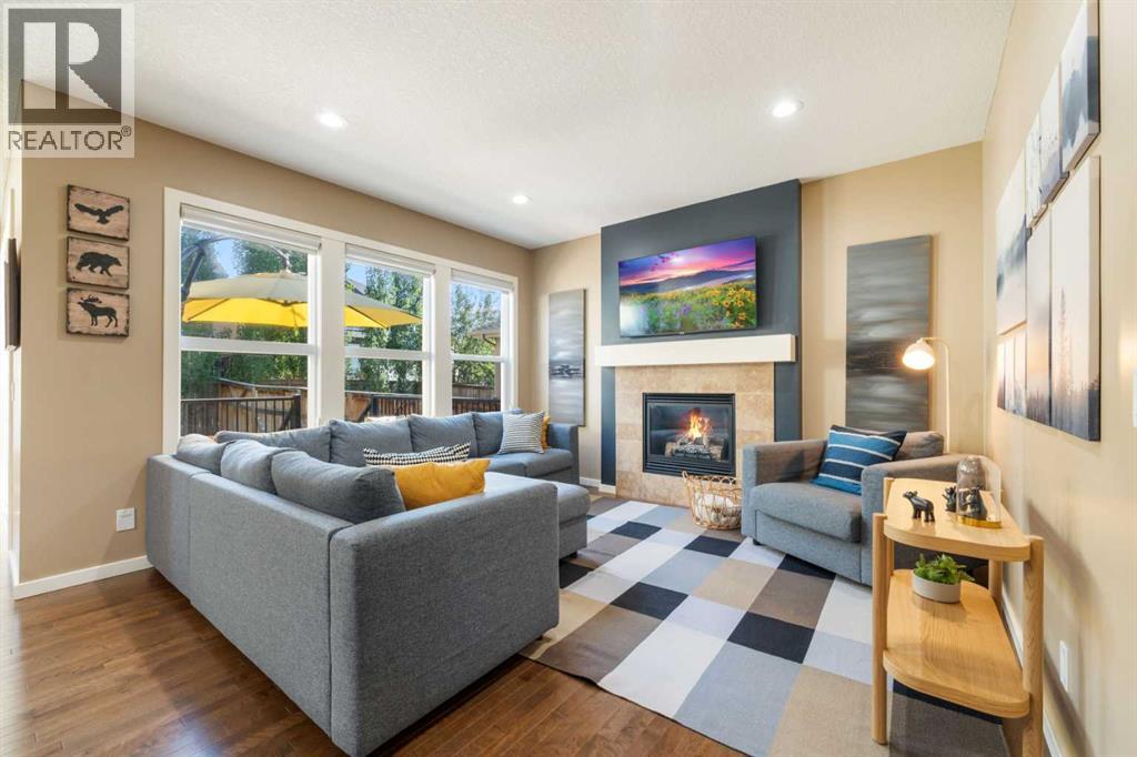 Single Family House for Sale in  Valley Pointe Way NW Valley Ridge Calgary 