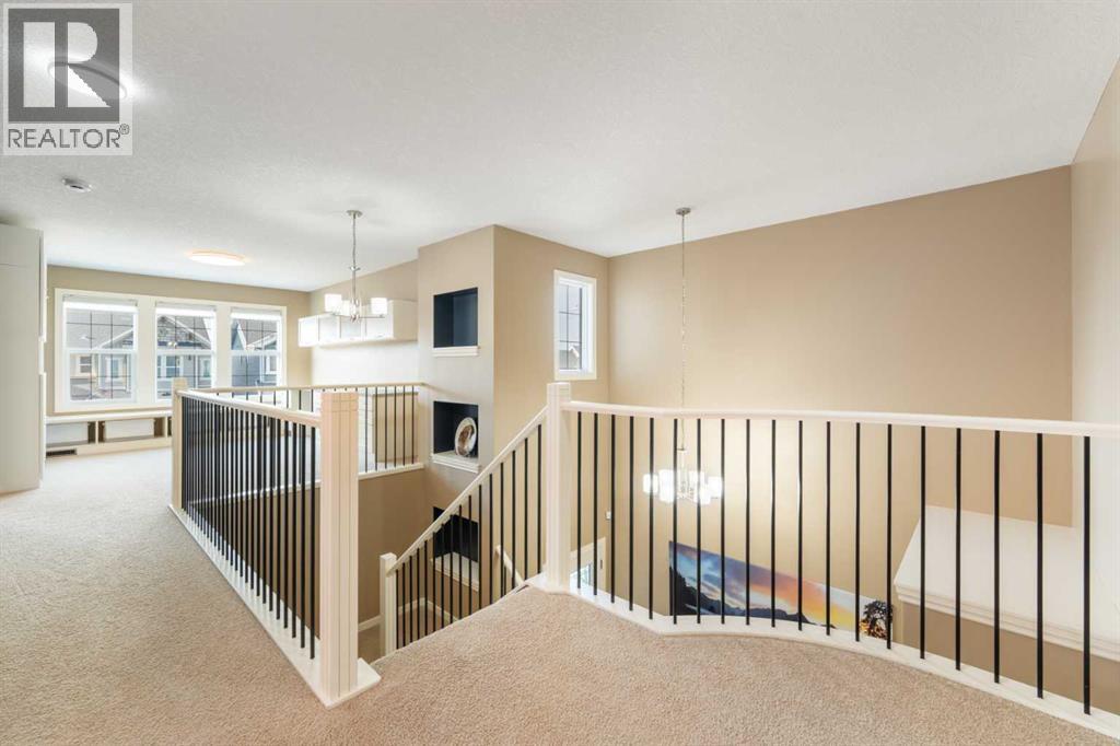 Single Family House for Sale in  Valley Pointe Way NW Valley Ridge Calgary 