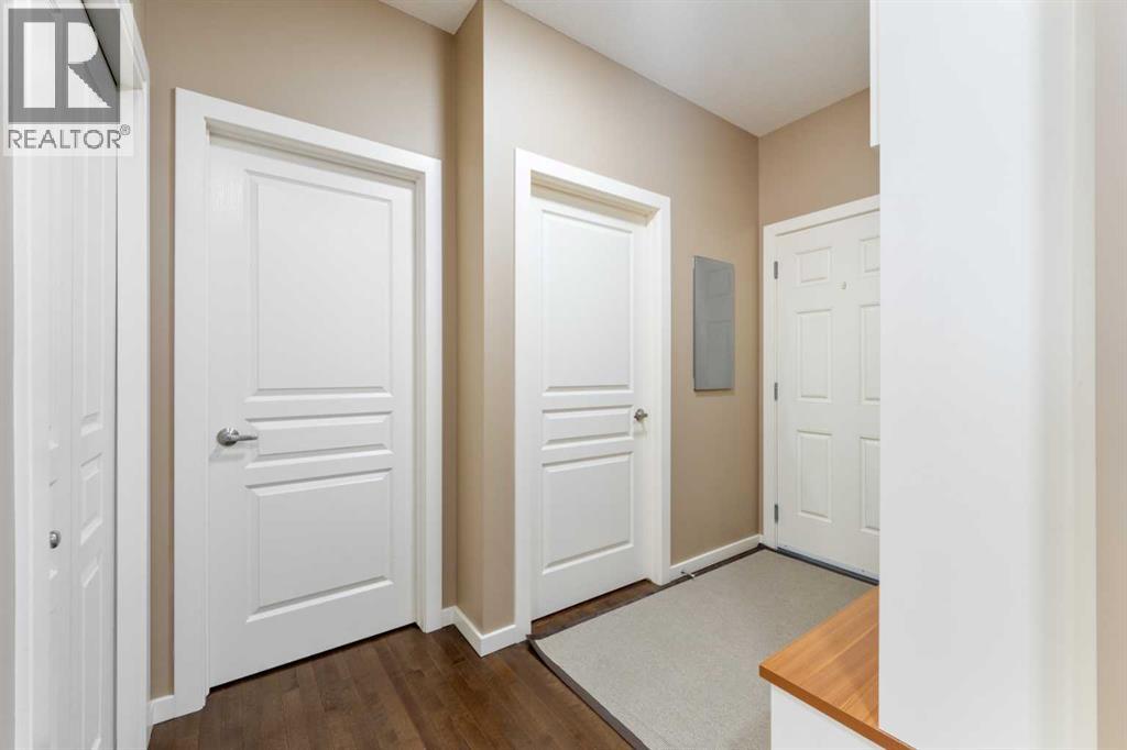 Single Family House for Sale in  Valley Pointe Way NW Valley Ridge Calgary 