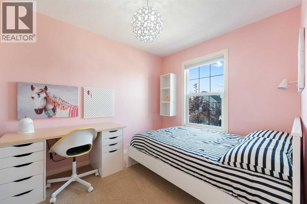 Single Family House for Sale in  Valley Pointe Way NW Valley Ridge Calgary 
