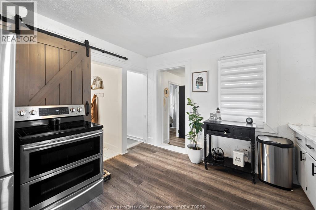 Photo 14 of 1065 Ellis Street East, Windsor ON