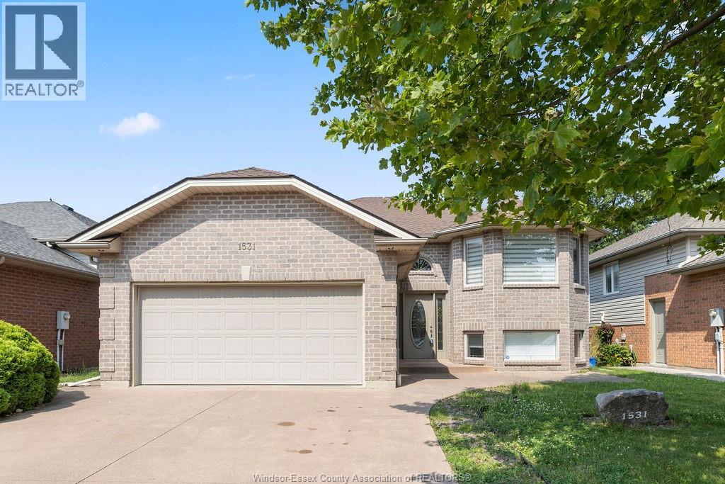 Photo 2 of 1531 Clover Avenue, Windsor ON