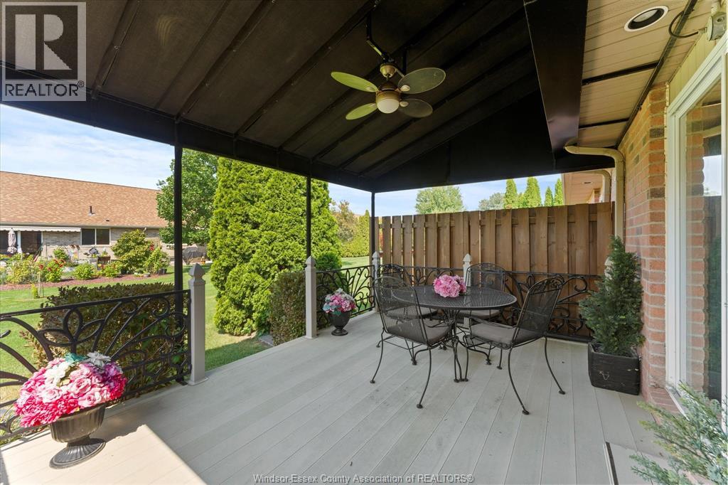 Photo 18 of 1929 Venetian, Windsor ON