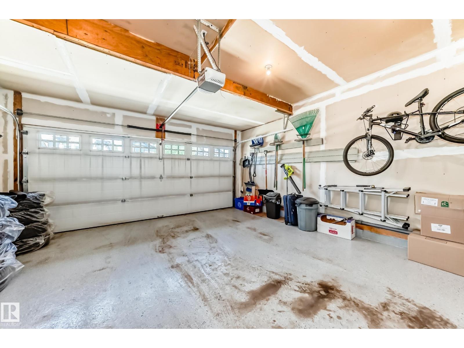 Photo 46 of 1443 37 C Av Nw, Edmonton AB