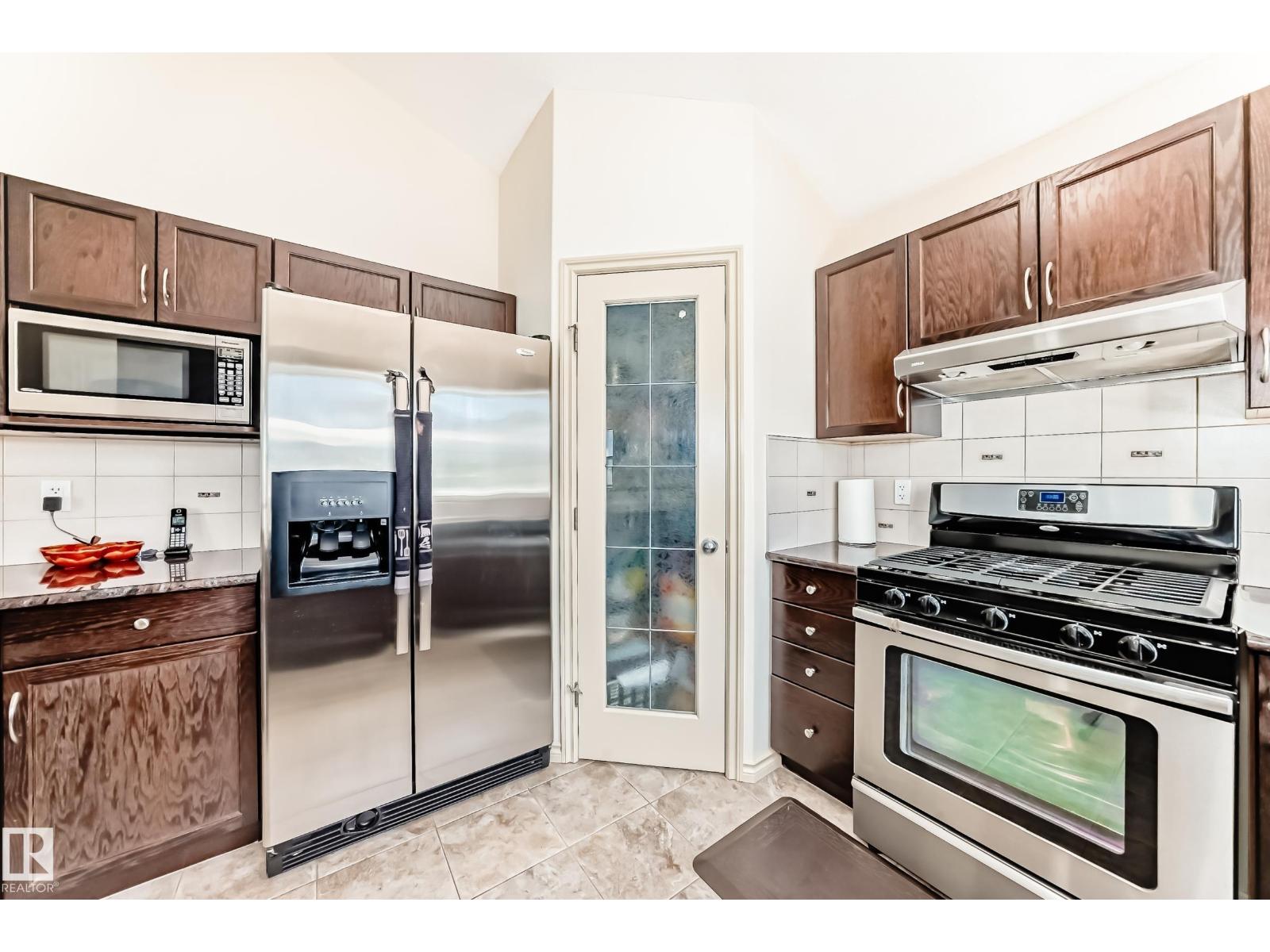 Photo 6 of 1443 37 C Av Nw, Edmonton AB