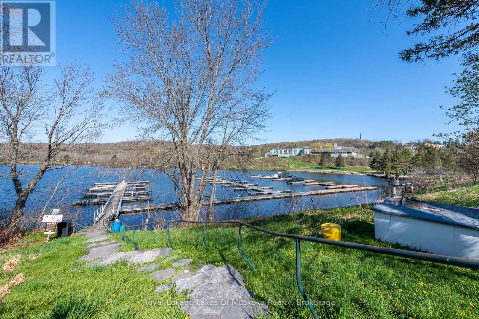Photo 7 of 301 29 Deerhurst Tennisview Drive, Huntsville ON