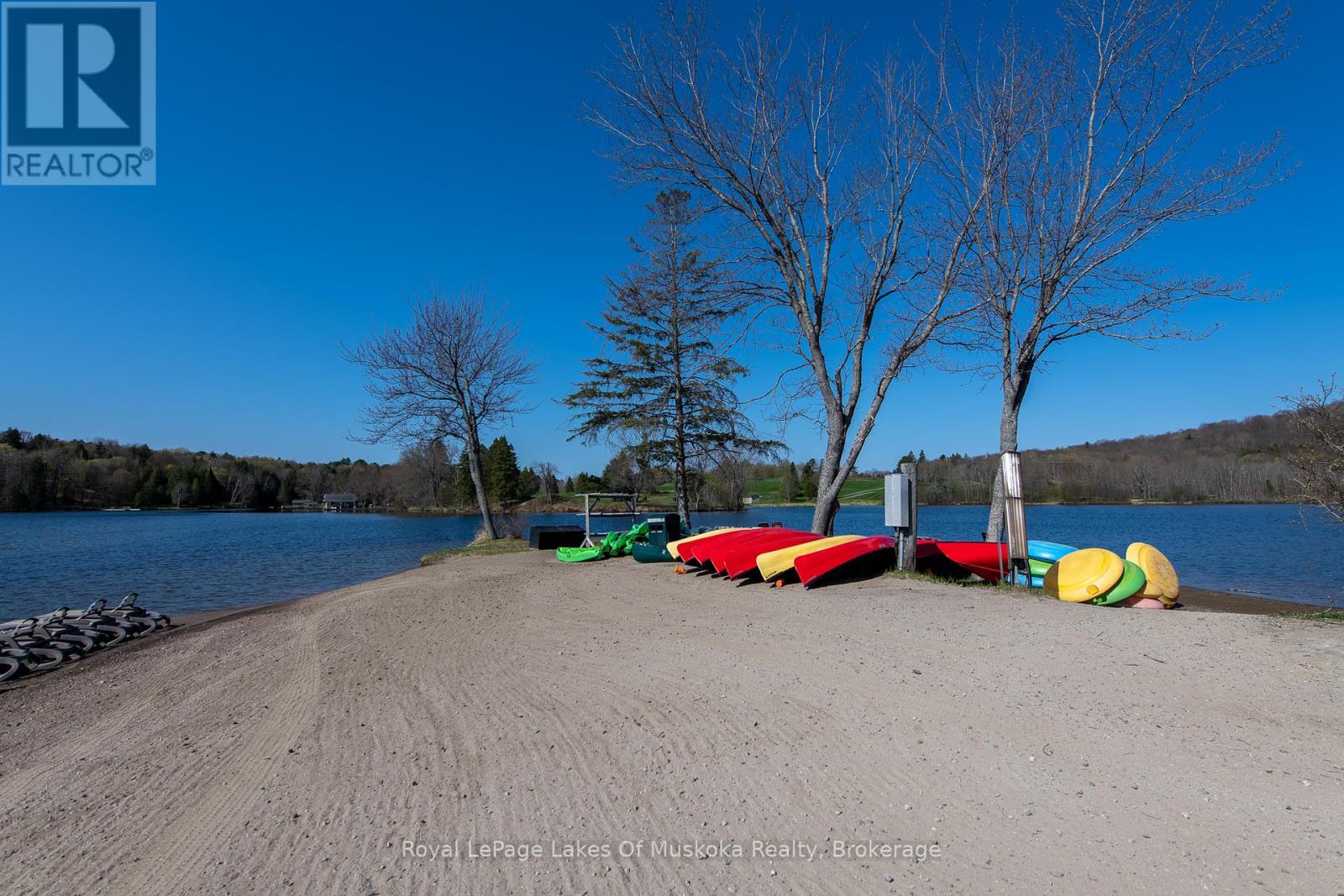 Photo 9 of 301 29 Deerhurst Tennisview Drive, Huntsville ON